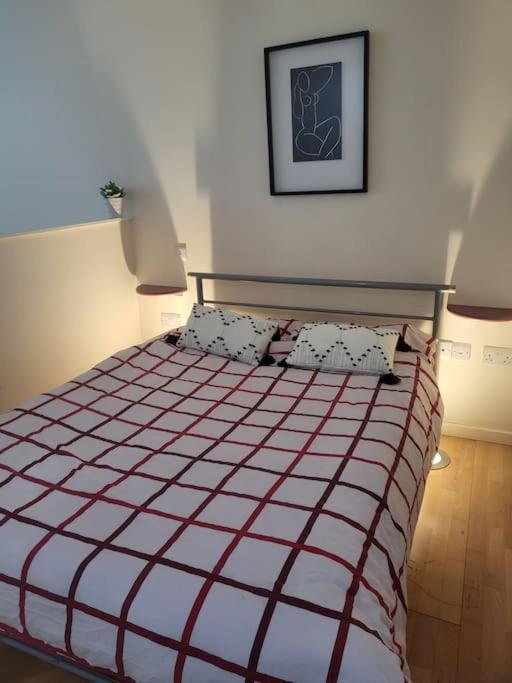 Lovely Spacious Studio Flat In City Centre. Birmingham Eksteriør billede